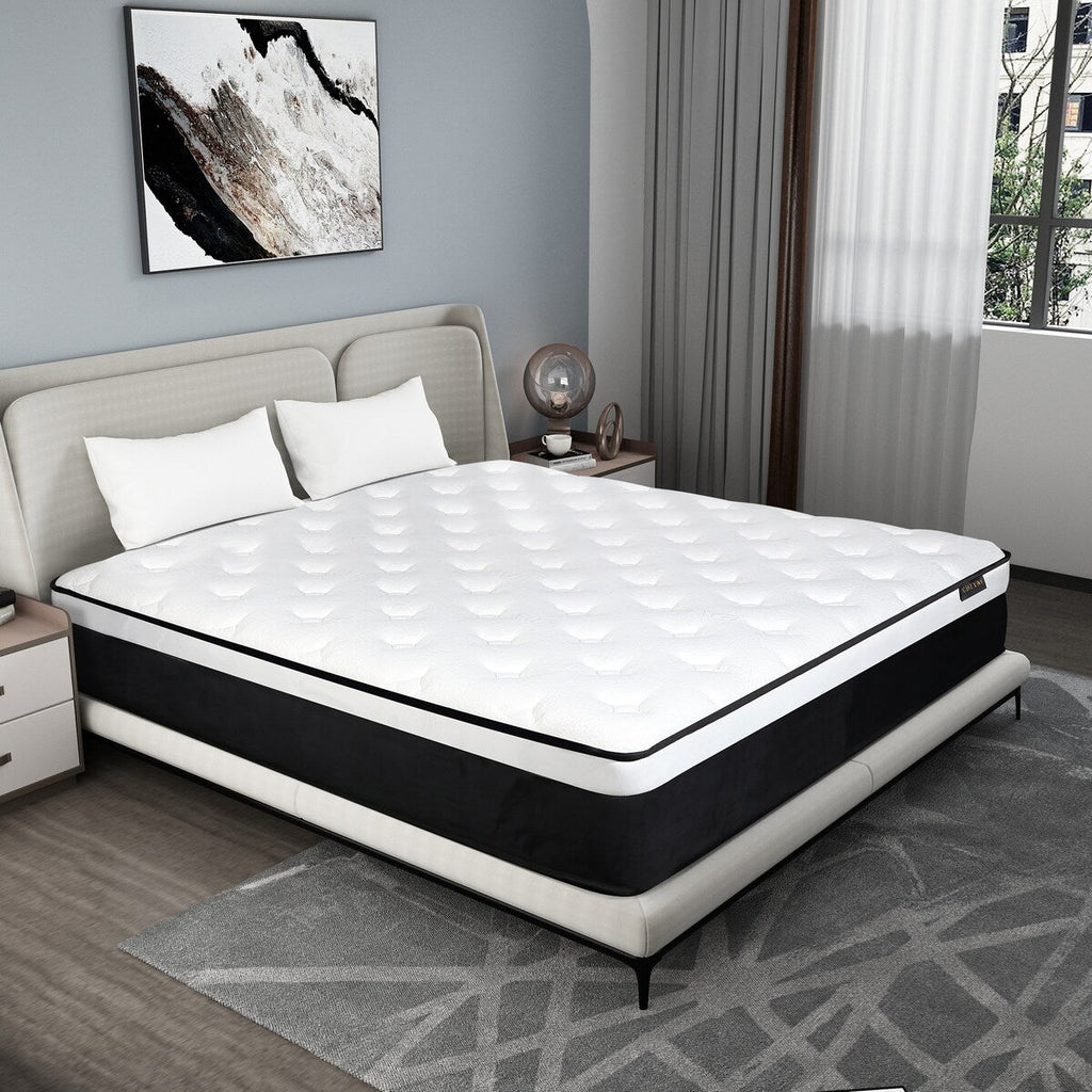 12 matelas hybrides en mousse à mémoire de forme moyenne dans une boîte