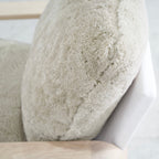 Chaise Blake